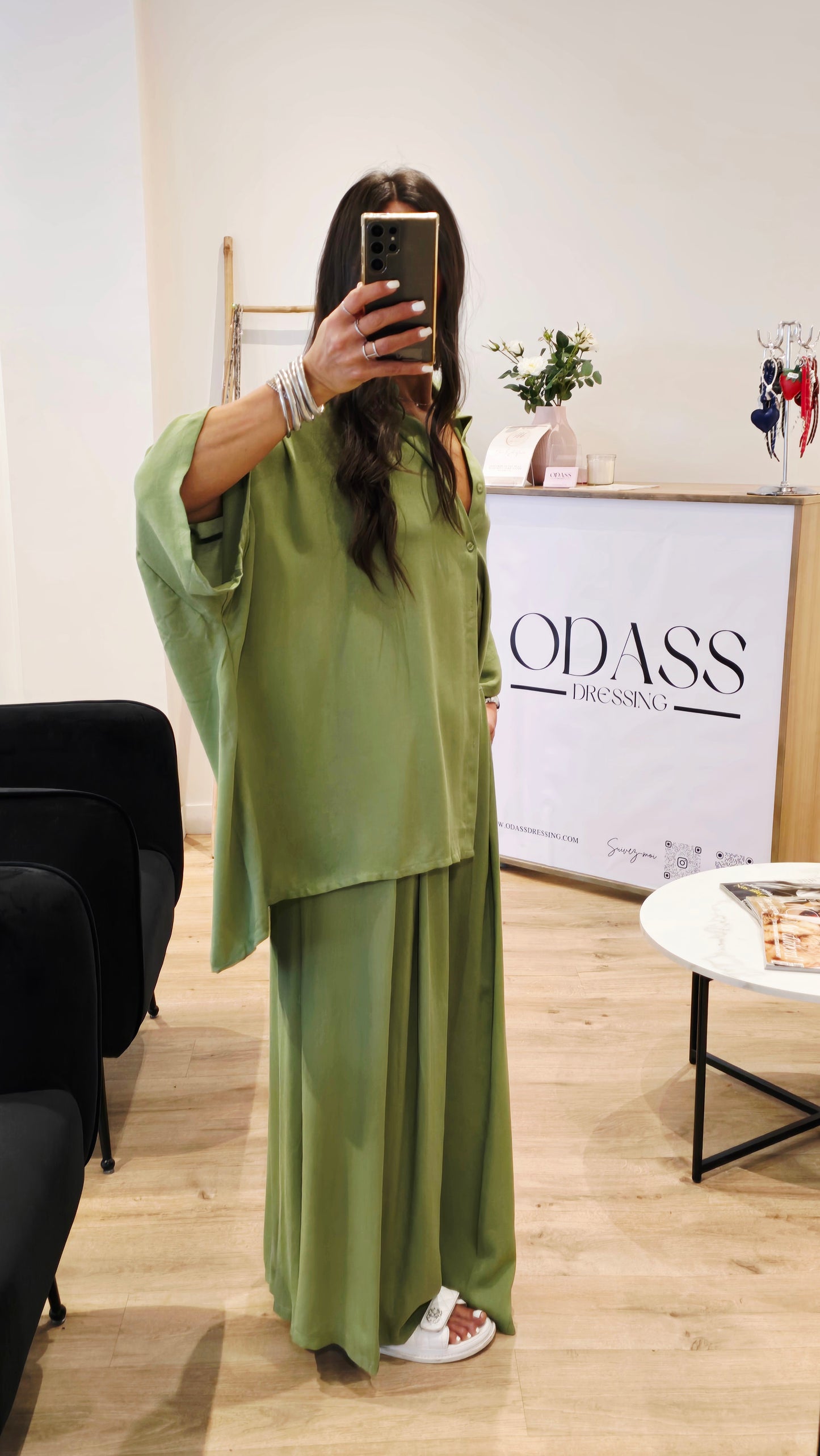 Ensemble ample vert matcha – confort et allure