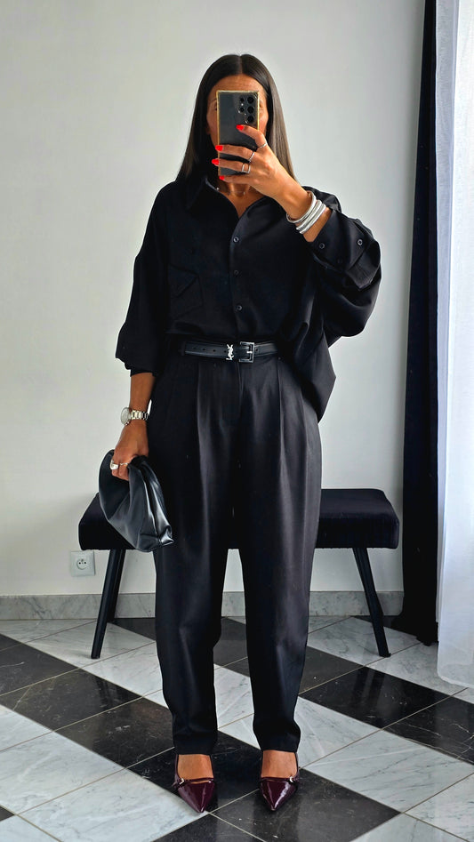 Pantalon Carotte Noir – Élégance Minimaliste