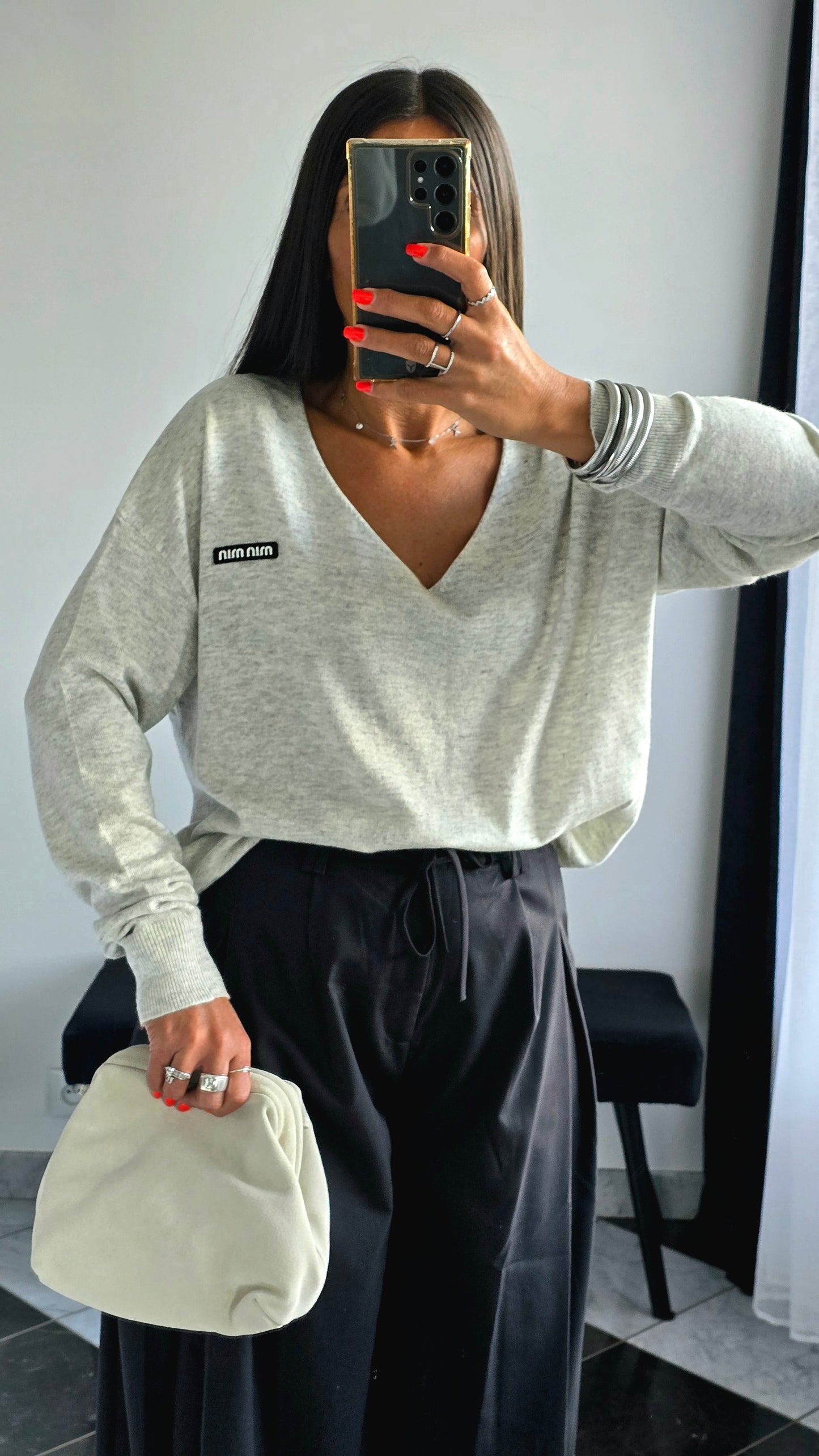 Pull fin col V – Gris chiné