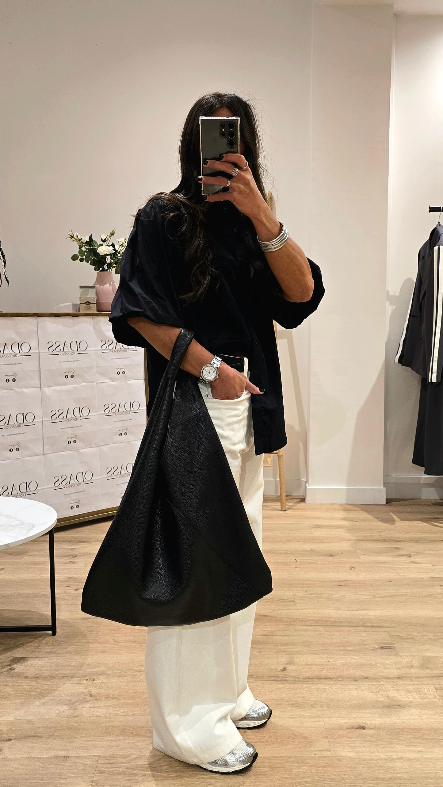 Grand Sac Nomade en Cuir Grainé Noir