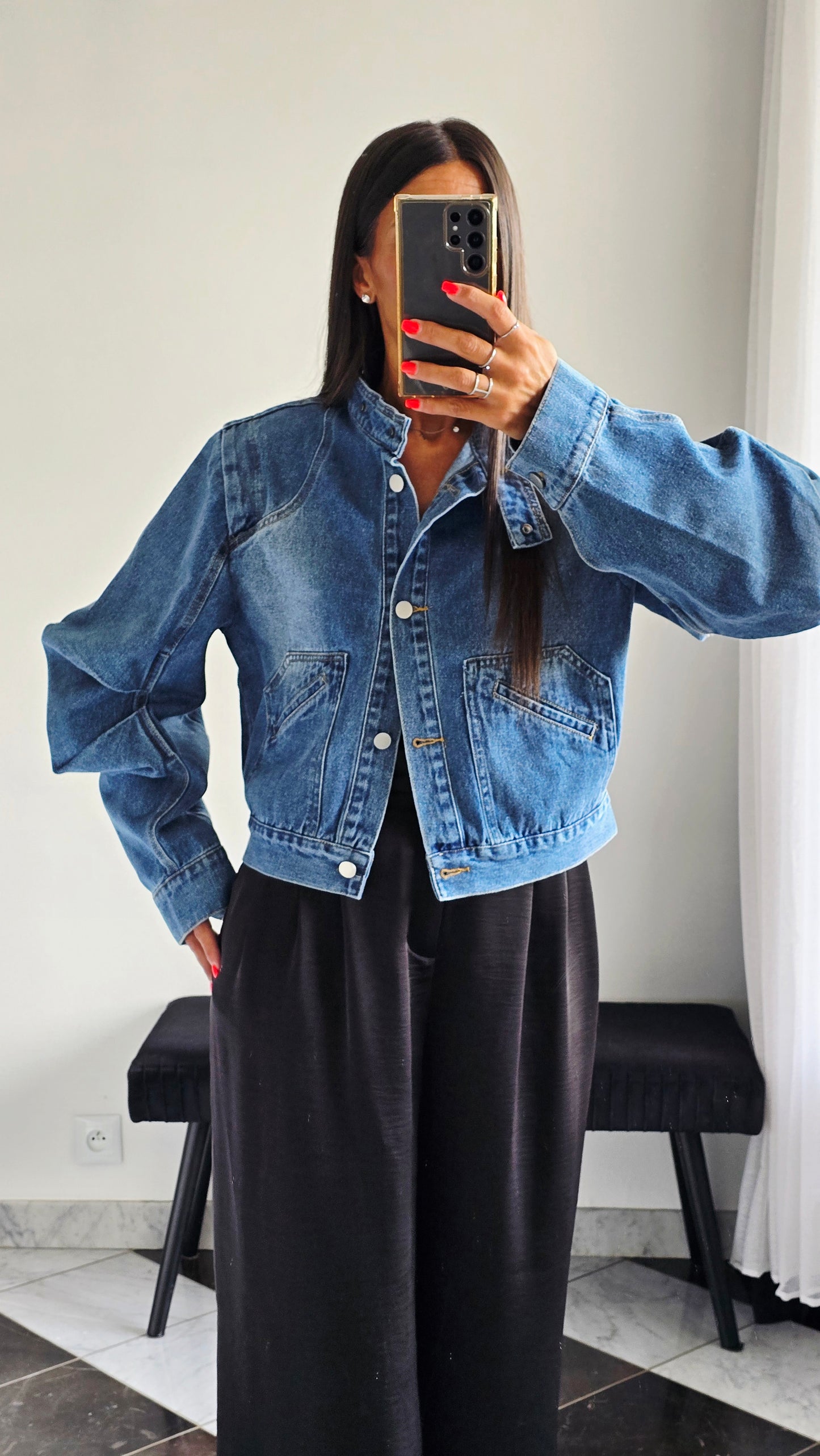 Veste en jean structurée – Détails manches sculptées