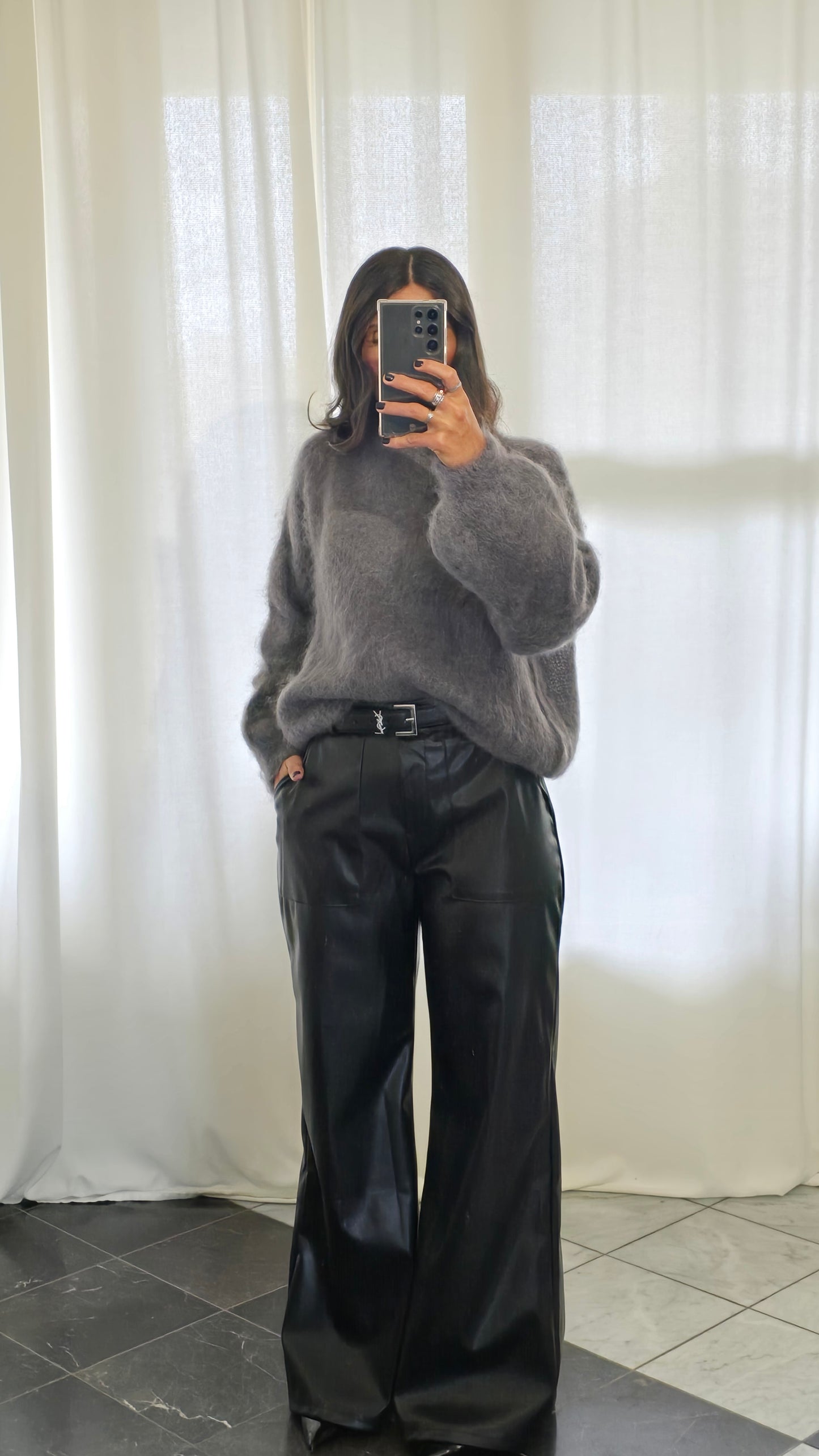Pull Camila Gris