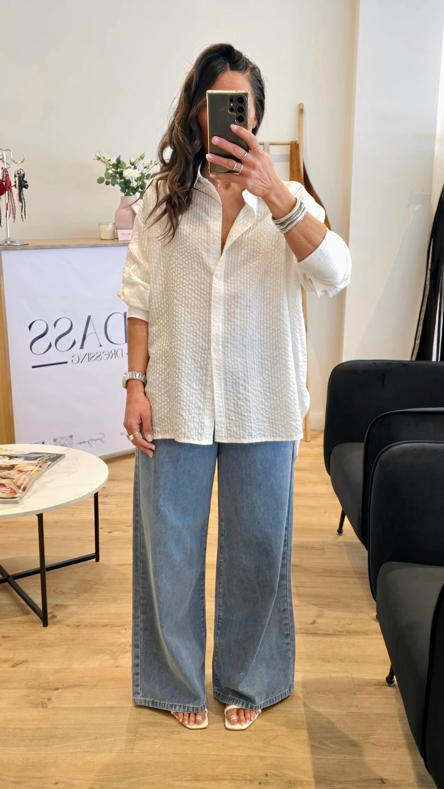 Chemise Blanche Détail Nœud Dos – Style Féminin & Raffiné