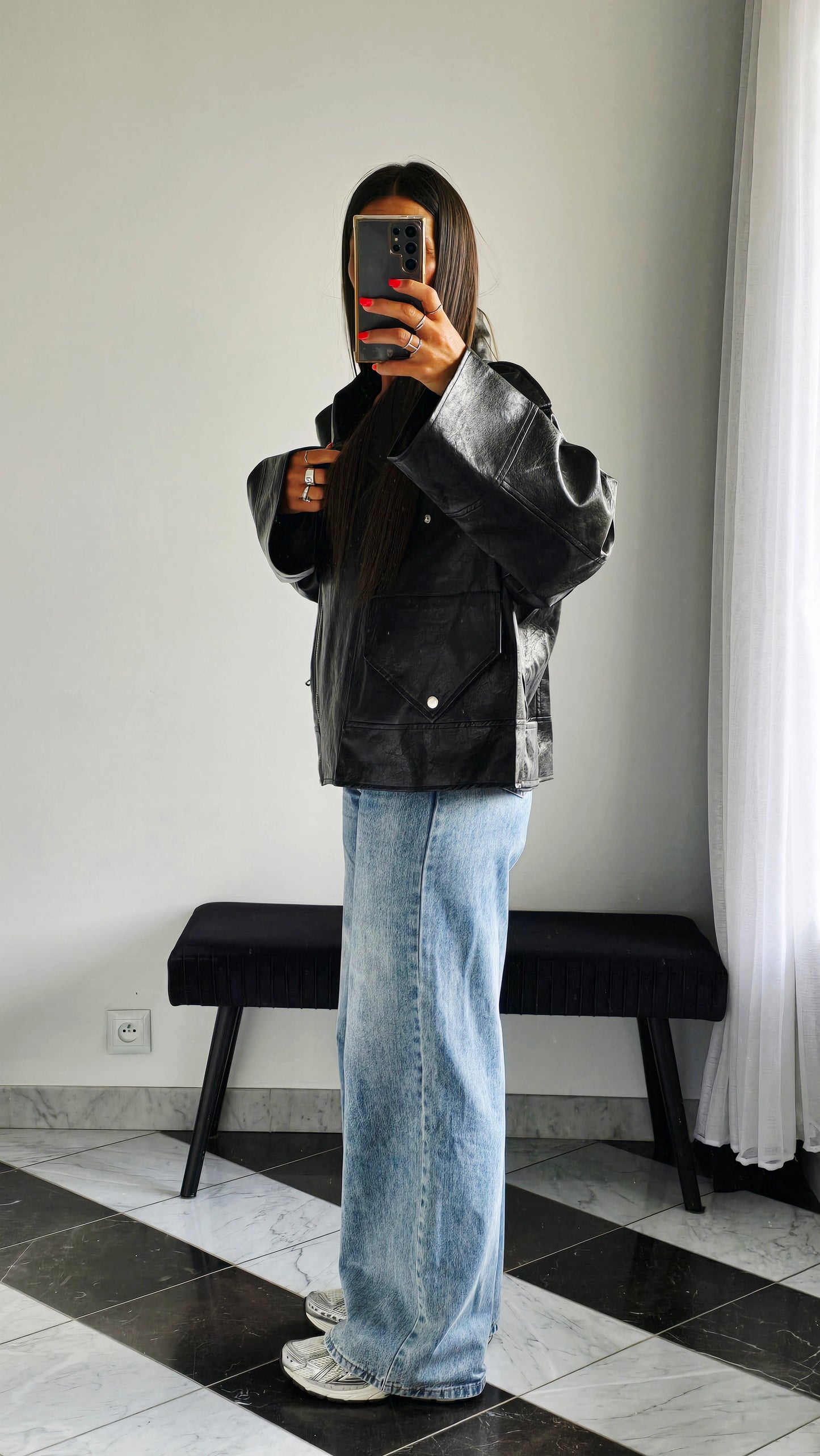 Perfecto Oversize en simili cuir – Col dégagé & style affirmé