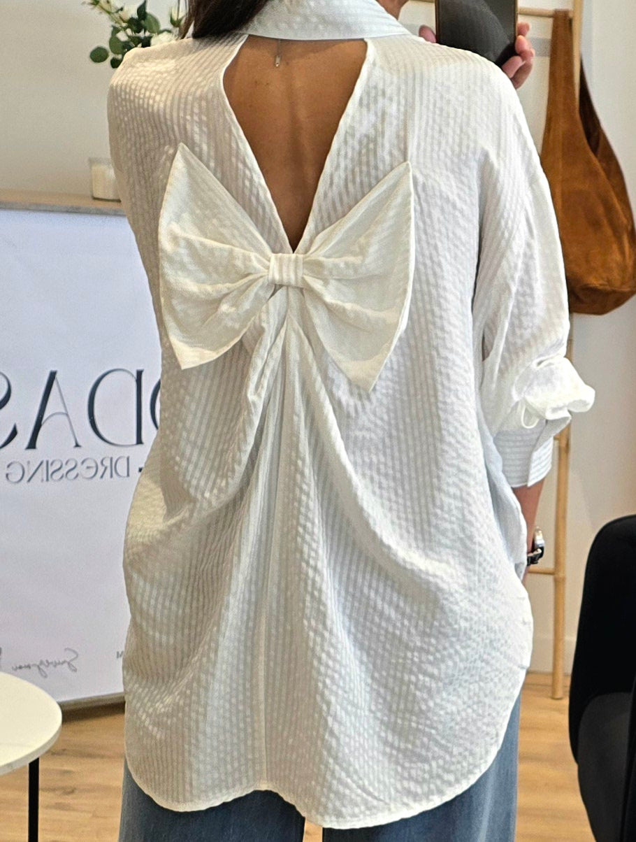 Chemise Blanche Détail Nœud Dos – Style Féminin & Raffiné