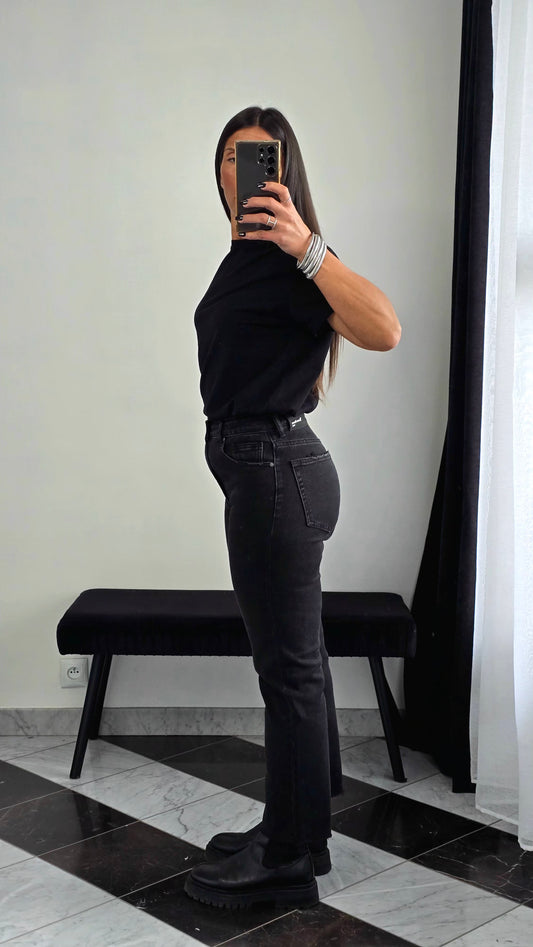 Jean Droit Taille Haute – Noir Profond