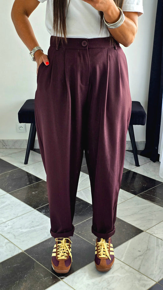 Pantalon Carotte Chic – Bordeaux
