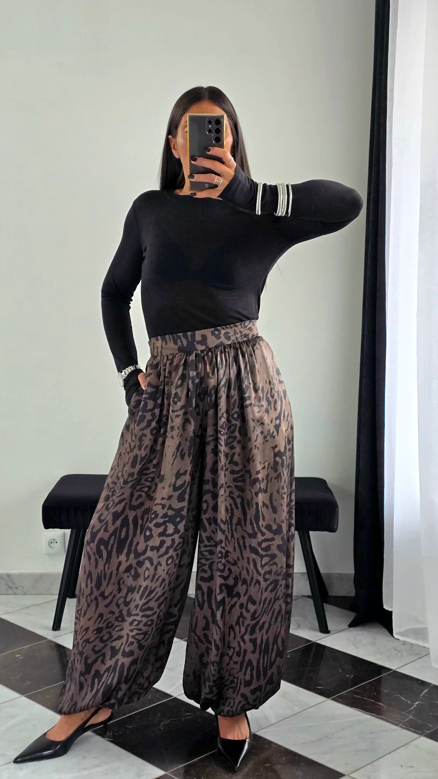 Pantalon Large Imprimé Kaki & Noir