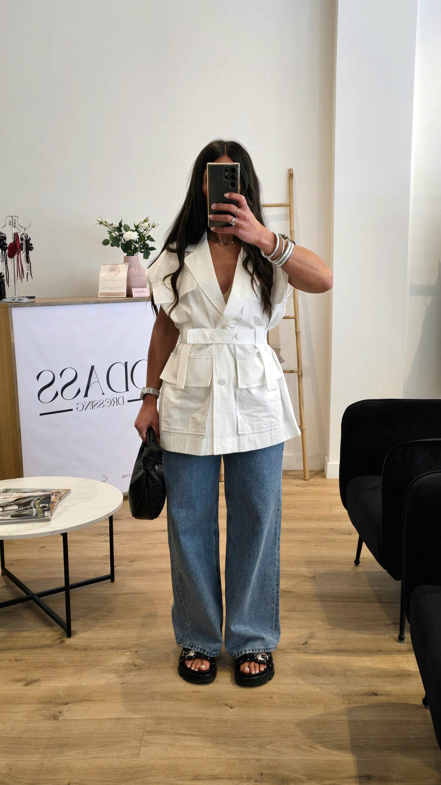 Veste Saharienne Sans Manches – Blanc Structuré