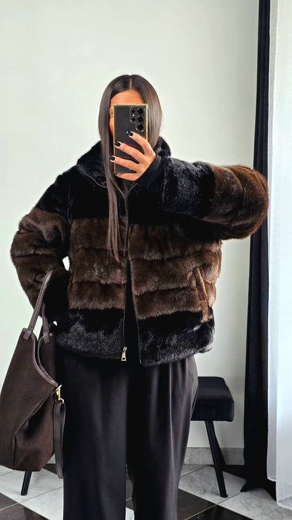 Manteau Effet Doudoune Bi-Color – Col Montant & Finition Luxe