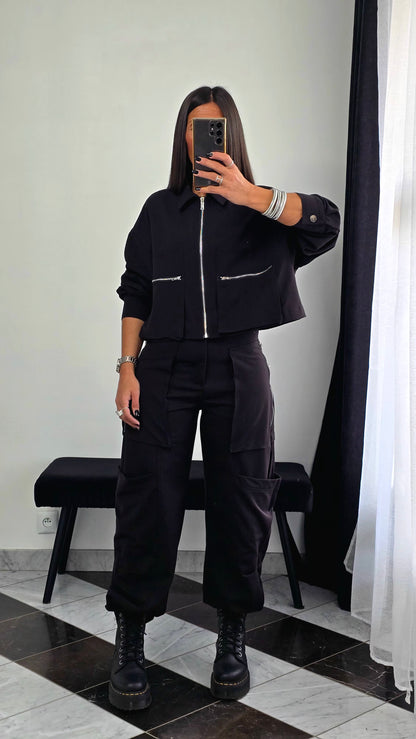 Veste Zippée Courte – Noir Coordonnée Cargo