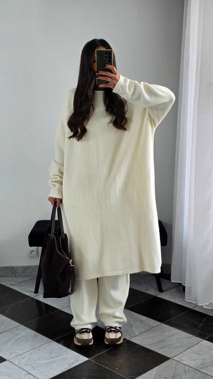 Ensemble Robe + Pantalon Maille Épaisse – Écru