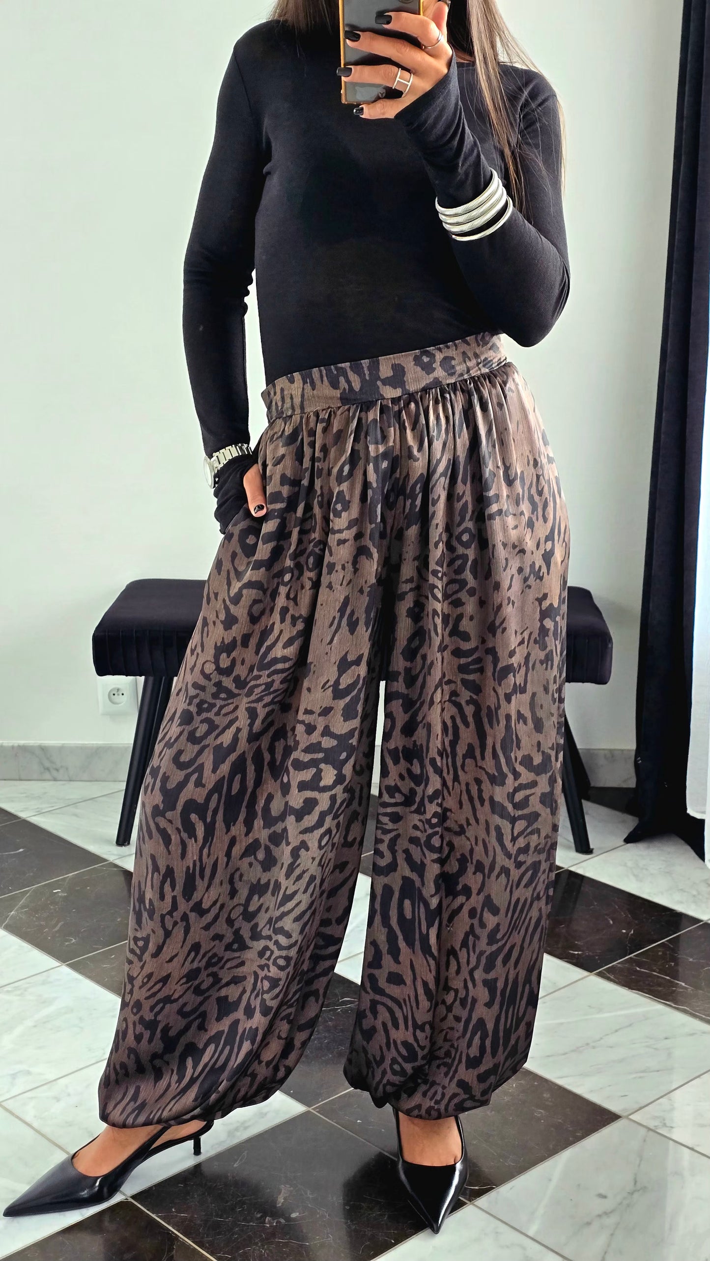 Pantalon Large Imprimé Kaki & Noir