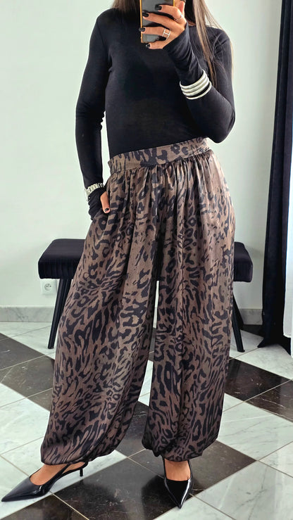 Pantalon Large Imprimé Kaki & Noir