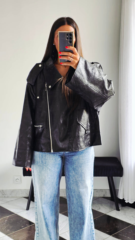 Perfecto Oversize en simili cuir – Col dégagé & style affirmé