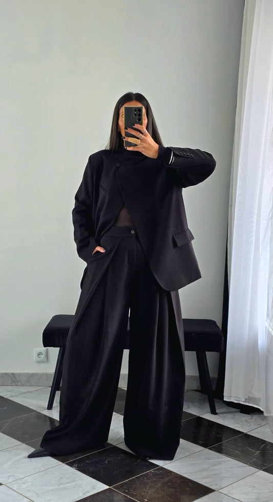 Blazer Tailoring Statement Noir – Col Asymétrique Transformable