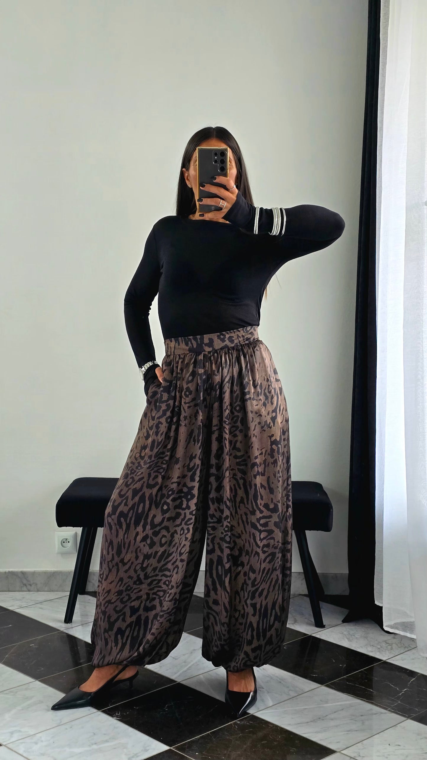 Pantalon Large Imprimé Kaki & Noir