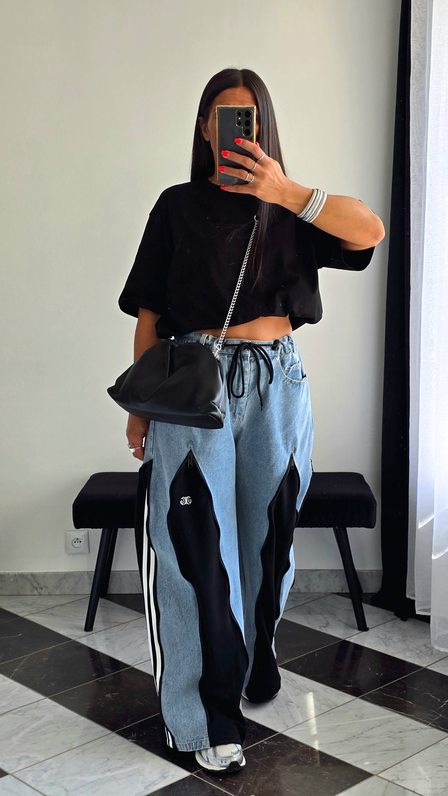 Pochette en cuir de vachette – Noir