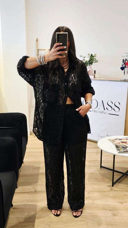 Ensemble dentelle noire